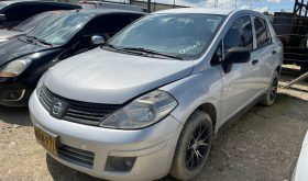 ¡¡Vehiculo Outlet!! NISSAN TIIDA