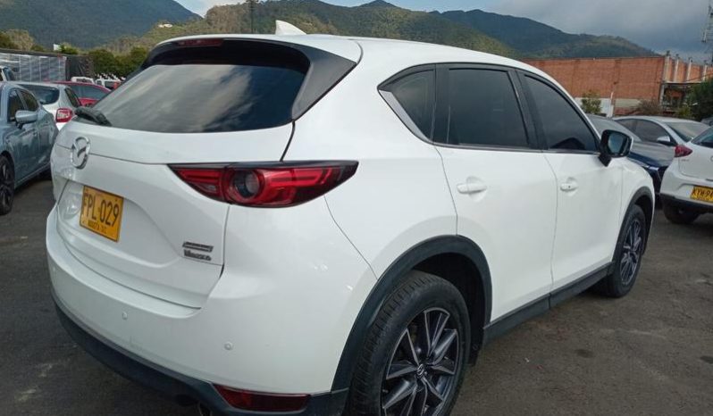 MAZDA CX5 lleno