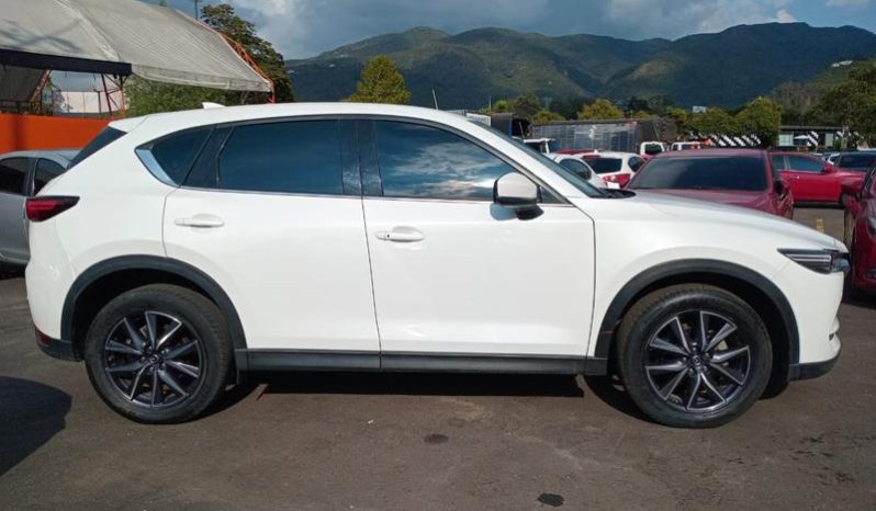 MAZDA CX5 lleno